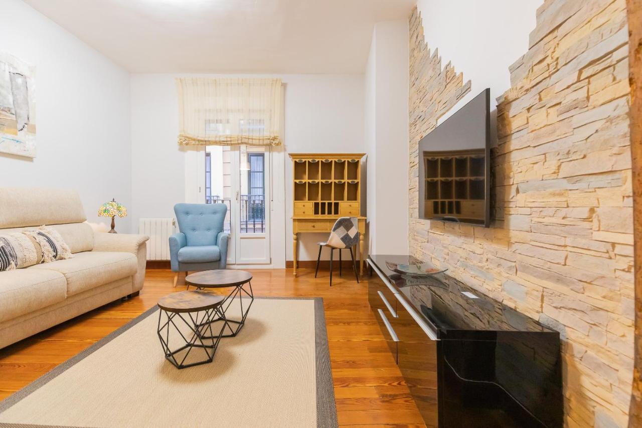 Apartamento Ronda Street In The Heart Of Old Town Bilbao Exterior foto