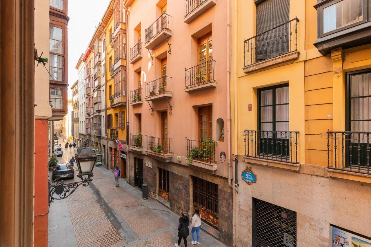 Apartamento Ronda Street In The Heart Of Old Town Bilbao Exterior foto